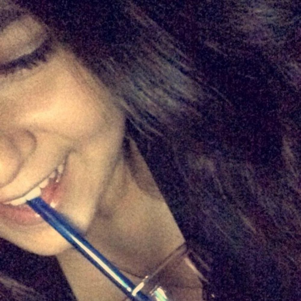 Meet your Posher, Yasmin